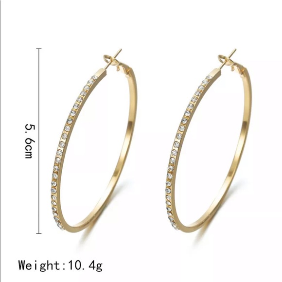 New elegant gold hoop earrings - Picture 3 of 3